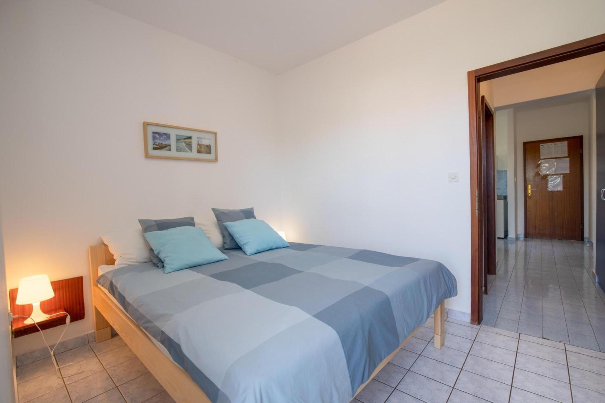 Apartments Brankica Island - Happy Rentals Vantacici Exterior foto